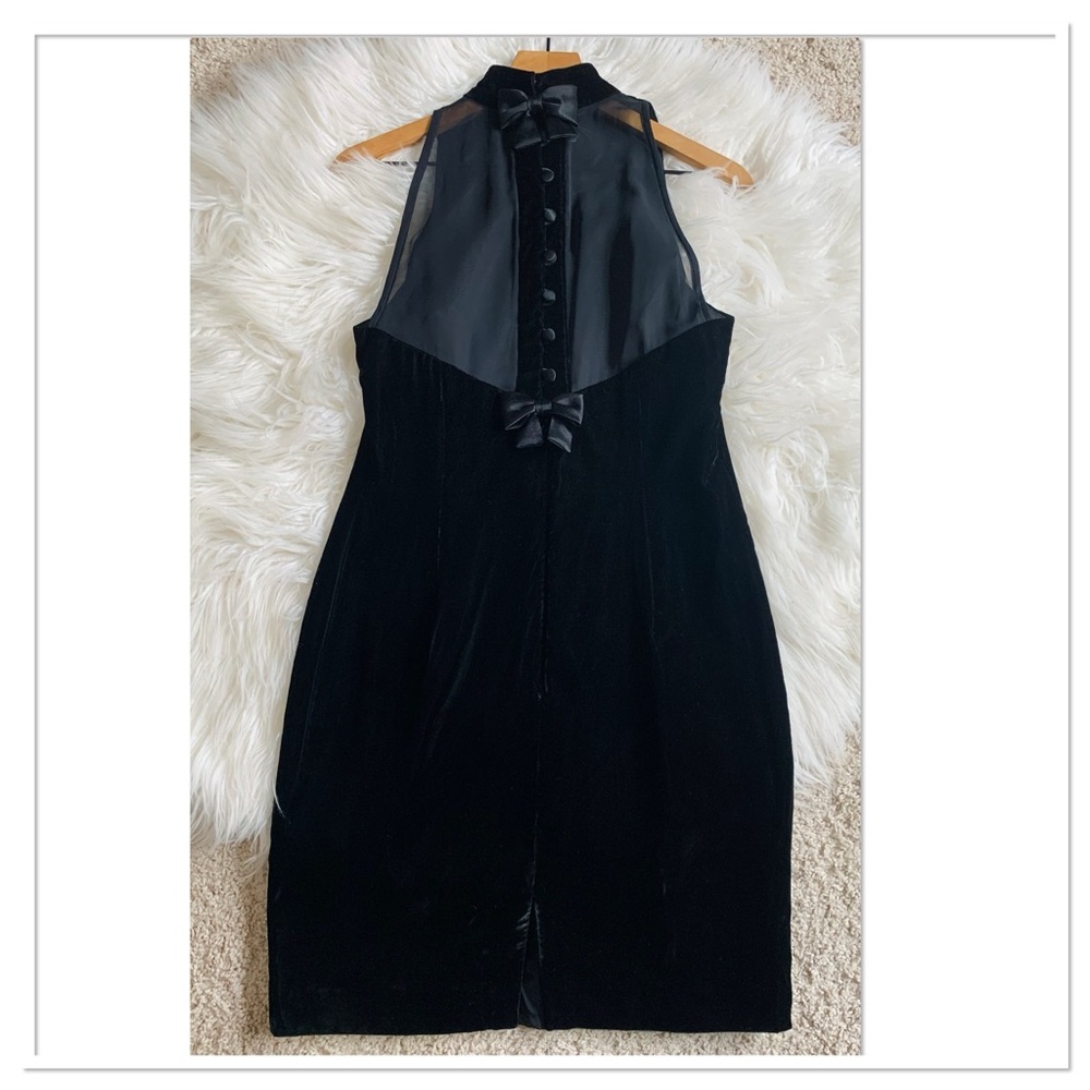 Donna Ricco Velvet Bow Sheath Dress Button Up Back Semi Sheer Black Size 12